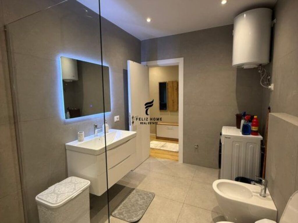 APARTAMENT ME QERA 1+1 ASTIR 60.000 LEKE FH-87988