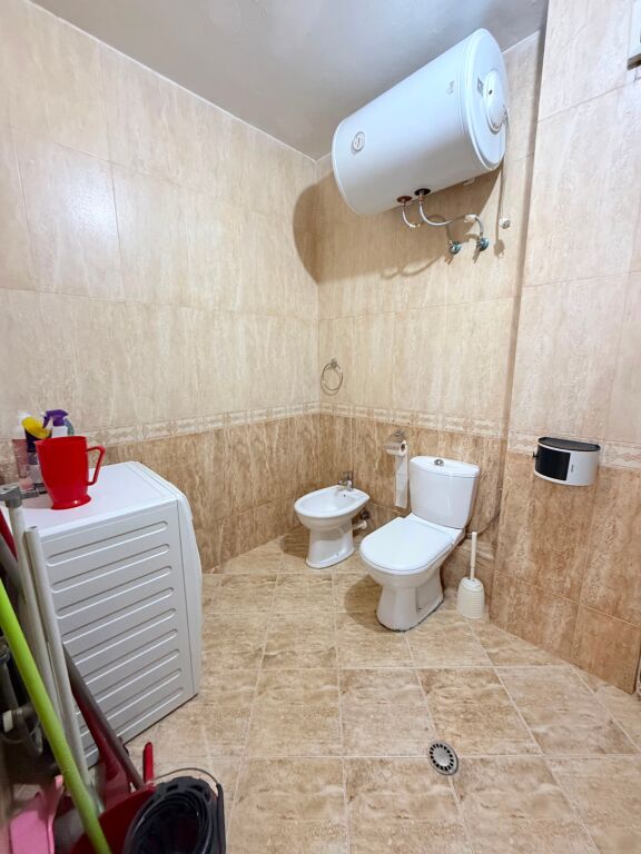 Apartament ne shitje 2+1 Komuna Parisit