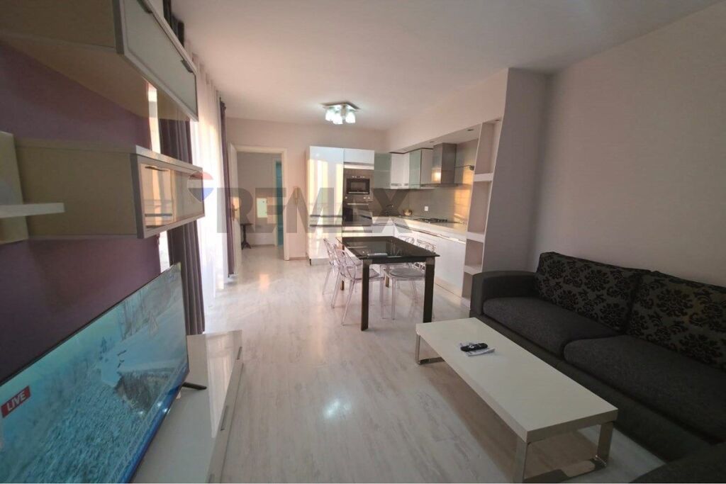 Apartament - Për Qira - Bulevardi Bajram Curri, Tiranë