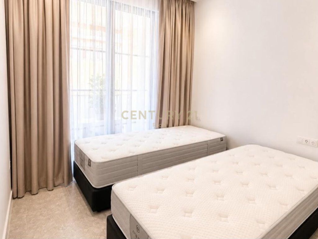 Apartament 2+1 per Qera Bllok!