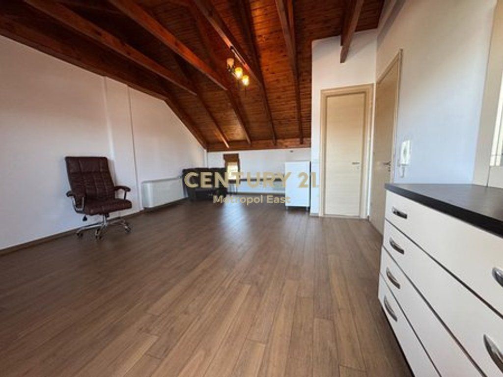VILLA FOR SALE NEAR TEG