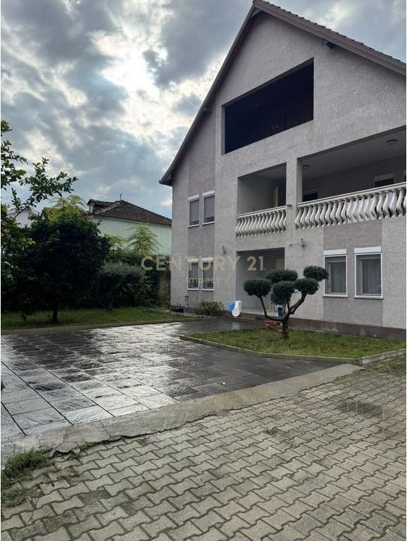 Villa For Rent near Casa Italia, Tirana - 2500€!