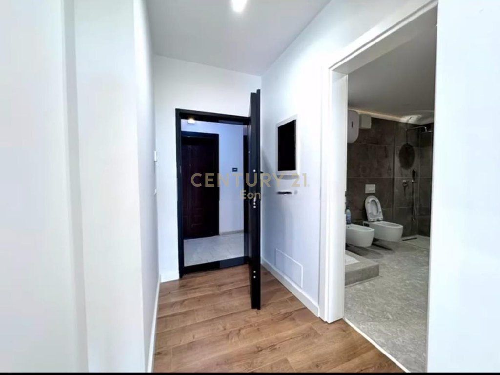 Apartament 3+1+2 Për Shitje në Ish-URT, Durrës !