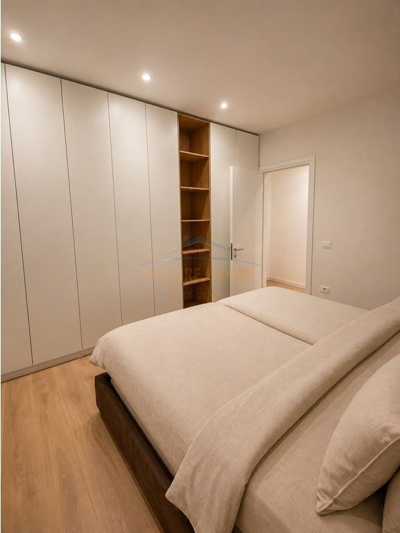 Qira, Apartament 3+1+2, Liqeni i Thatë, Tiranë