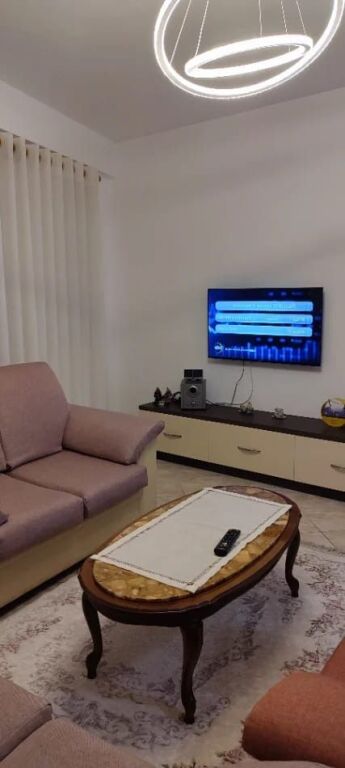 Appartamento 1+1+1 con Balcone in Affitto