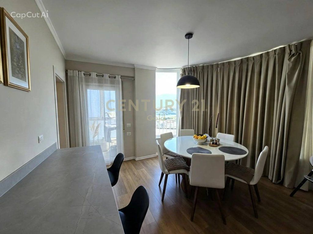 APARTMENT 2+1+2 FOR SALE NEAR THE BOTANICAL GARDEN (MOSQUE)