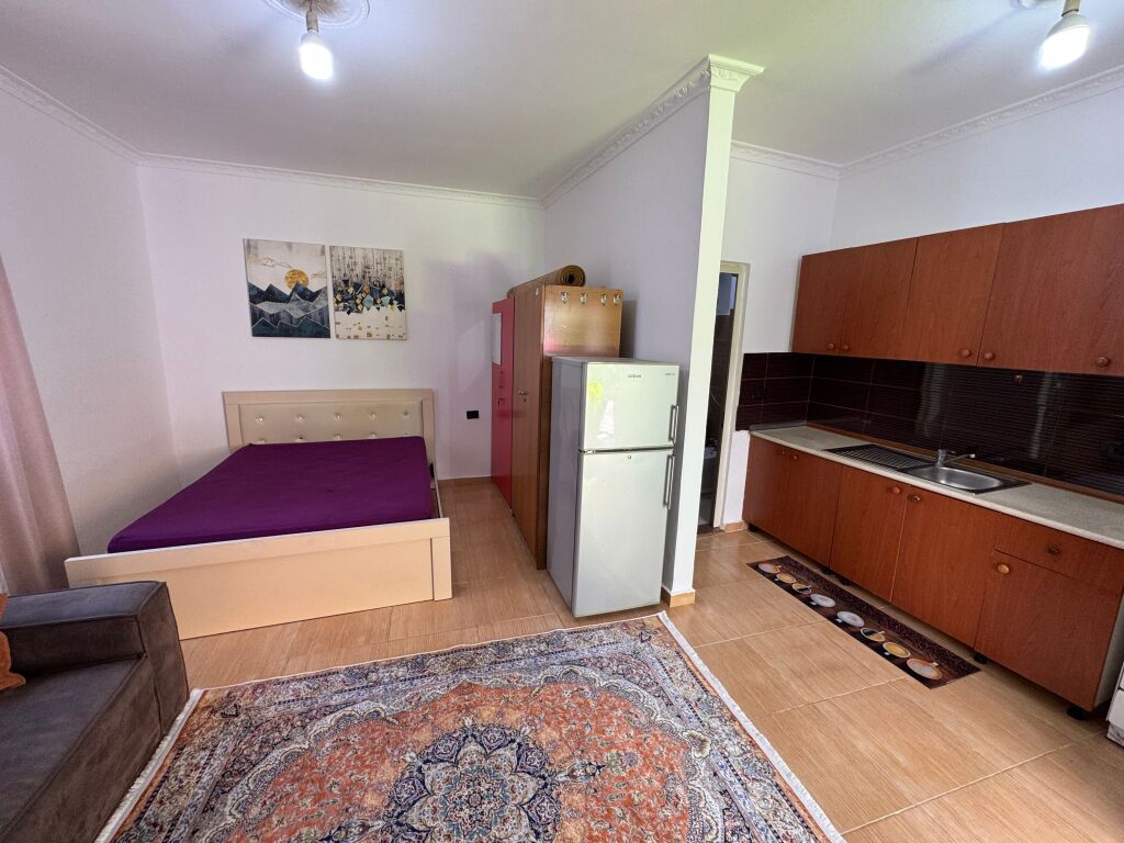 Studio apartment for rent