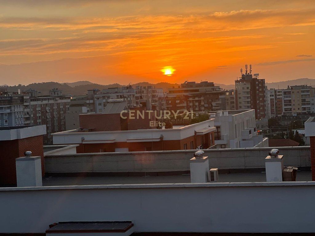 SHITET APARTAMENT 2+1+2 TEK OASIS RESIDENCE