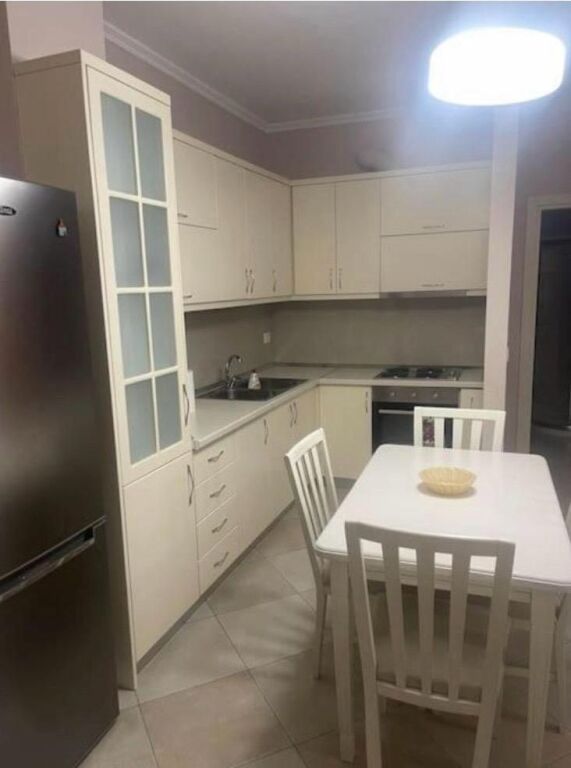 Jepet me qera Apartament tek Deliorgji