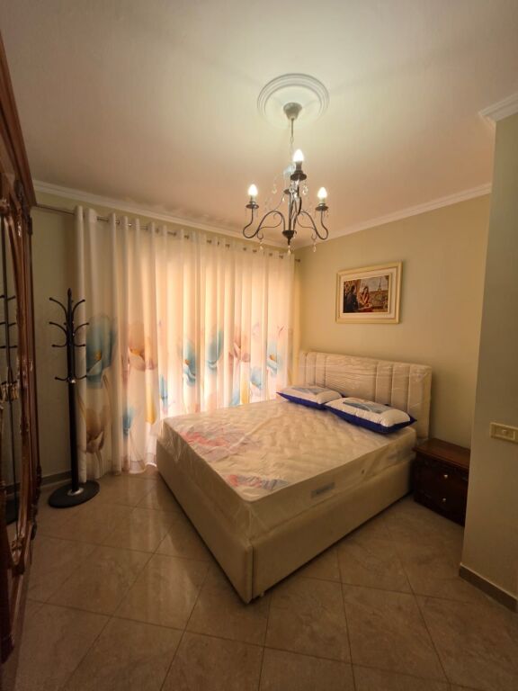 🏡 Apartament 1+1 me qera  📍Komuna e Parisit, Rruga Medar Shtylla 💰 Çmimi: 70.000 Lekë/Muaj (i diskutueshëm)