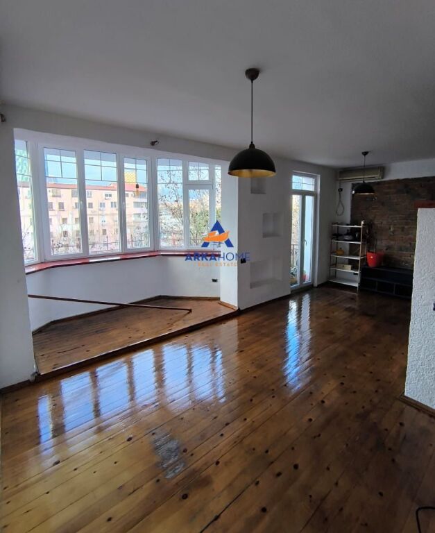 JEPET ME QERA APARTAMENT , DUPLEX "PALLATET AGIMI, HYRJE E BLLOKU " 1500 EURO