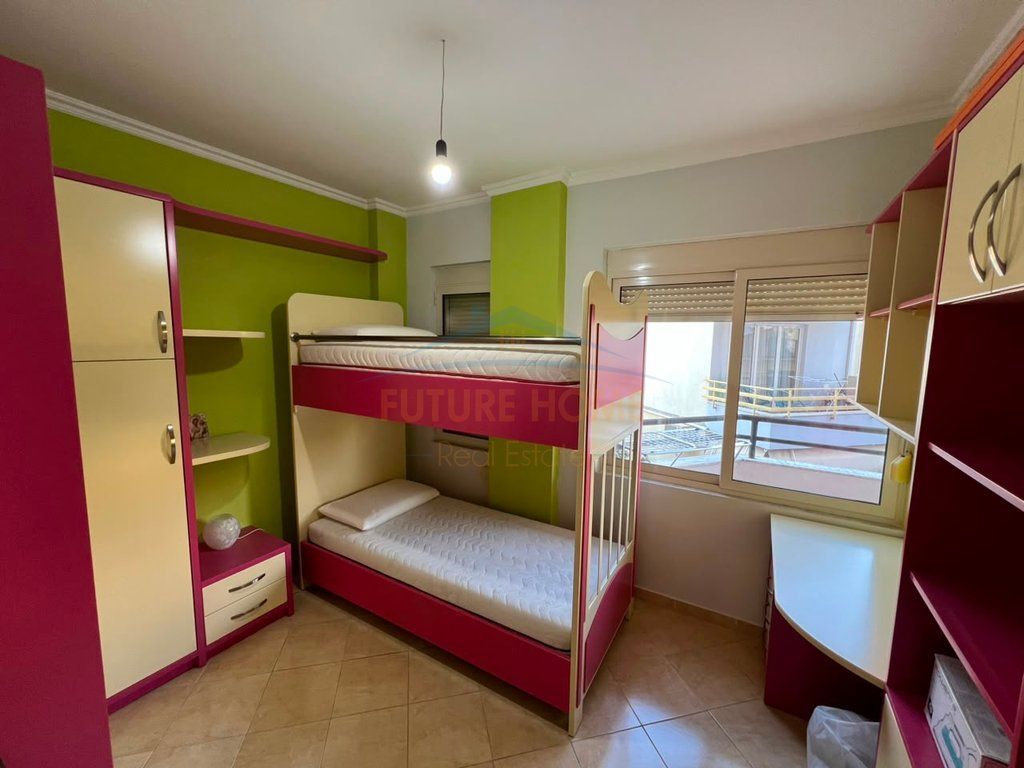 Jap me Qera, Apartament 2+1, Liqeni i Thate, Tirane.