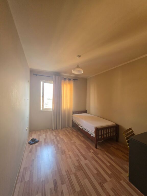 2+2 for Rent in Astir