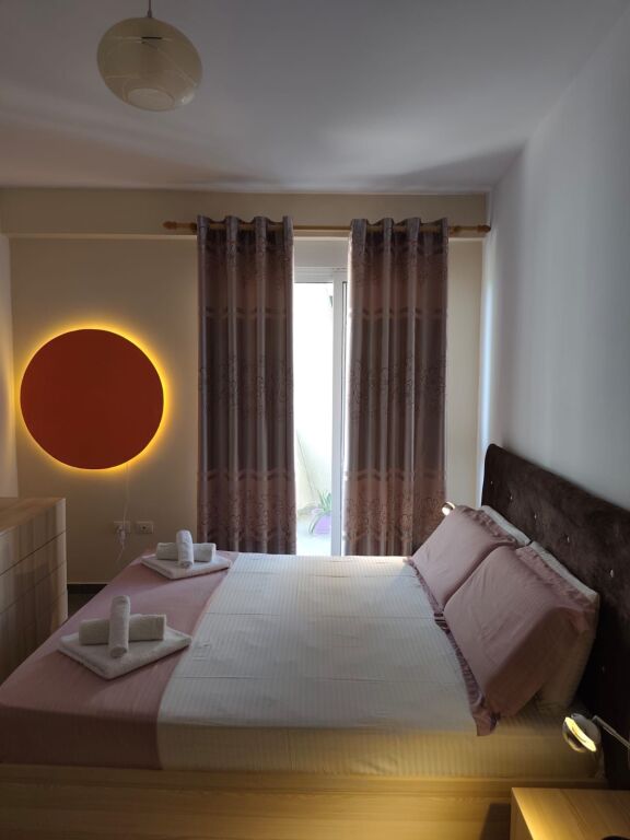 Jepet Me Qera Apartament 1+1+1 Ballkon