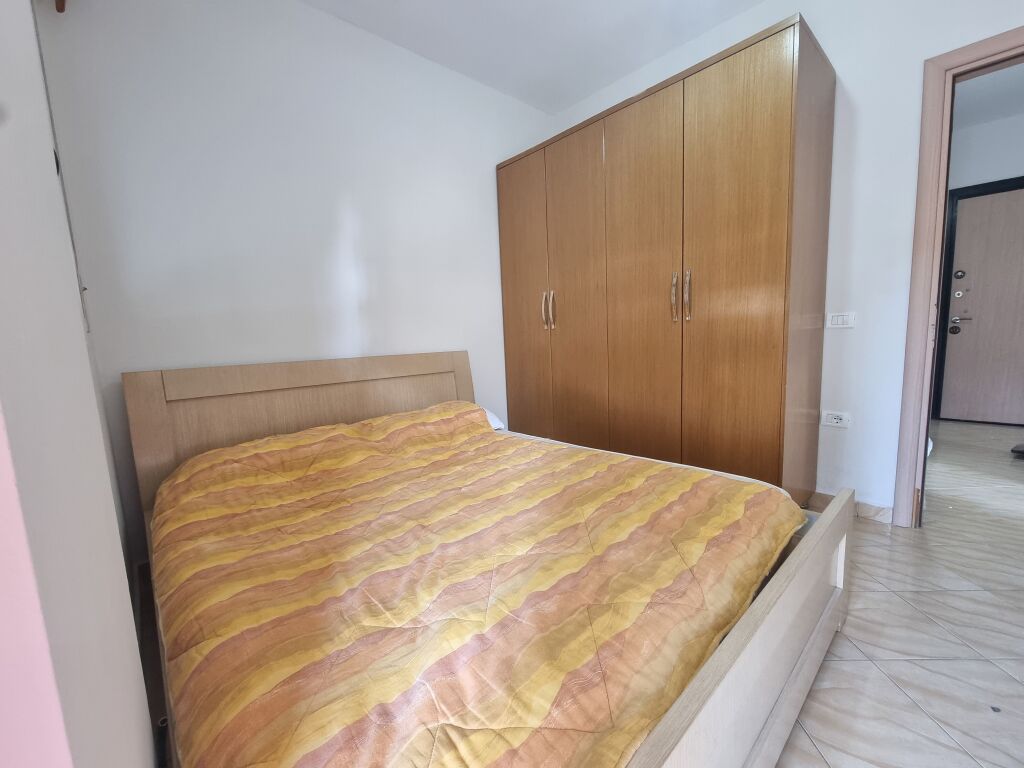 House 2+1 for rent 45,000 Lek