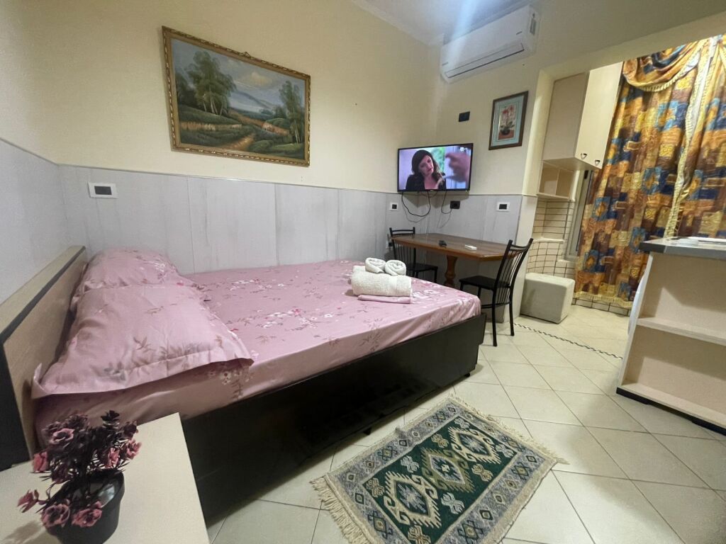 GARSONIERE ME QIRA 📍 RRUGA GJON MILI | KATI I 2-TË | 360 €/MUAJ 🏡