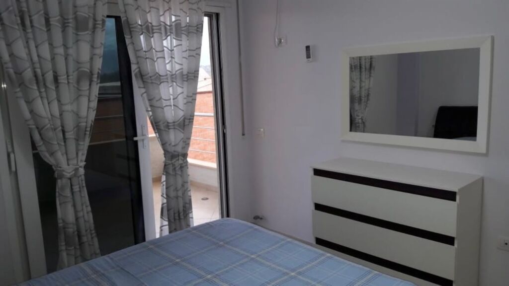 2+1, rr peti dry lake, 700 thousand leke, with extra parking