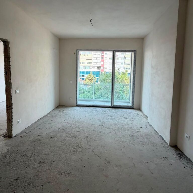 SHITET APARTAMENT 1+1 – FUSHA E AVIACIONIT