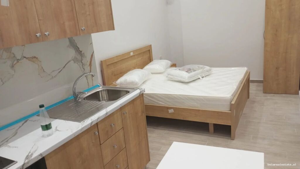 Garsoniere Me Qera Tek Oxhaku (ID BG184) Tirane