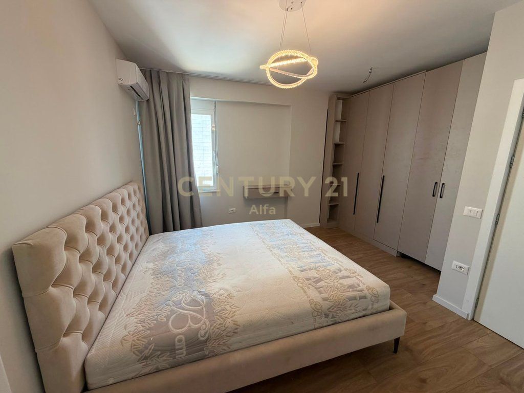 FOR RENT APARTMENT 3+1 – KAVAJËS STREET, FORMER PARK