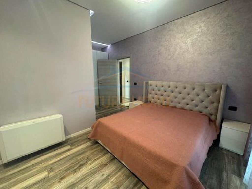 Rent, Apartment 2+1 + Parking Spot, Jean D'Ark Boulevard, Tirana