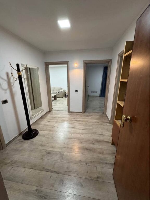 ME QIRA APARTAMENT 2+1 - QENDER, TIRANE
