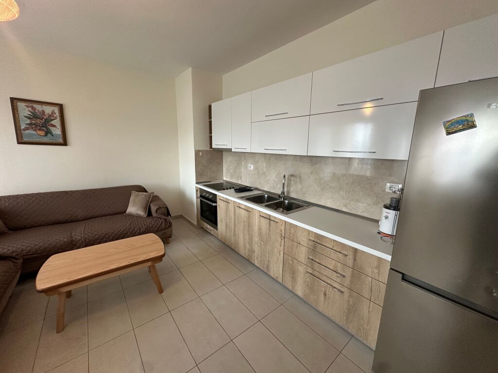 Appartamento in affitto 2+1 Lago Secco 60.000 lek Rruga Peti