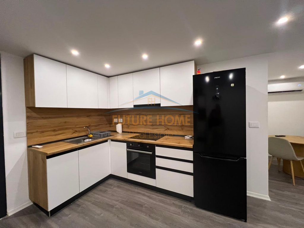Vendesi Duplex 2+1+2, Complesso Golden Park 3