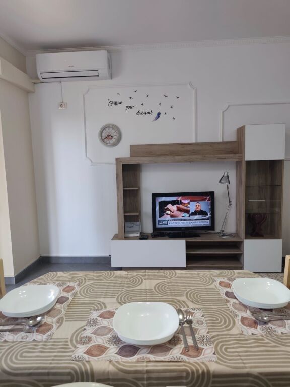 Qera | Apartament 1 + 1 | 21 Dhjetori | 570 €/muaj