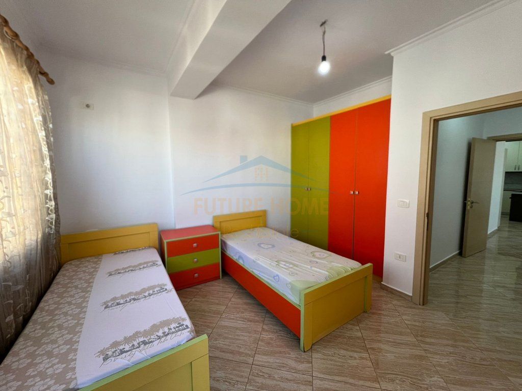 Rent, Apartment 2+1+2, Unaza E Re