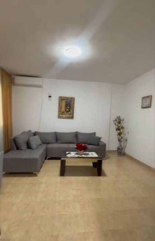Affitto | Apartament 1 + 1 | Rruga 5 Maji | 500 €/mese