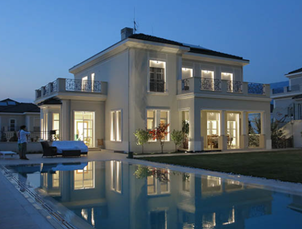 🏡 VILLA IN VENDITA CON PISCINA | ROLLING HILLS 2