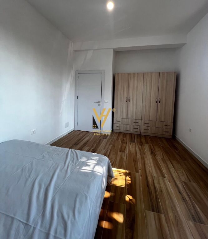PRIVATE HOUSE FOR RENT IN PASKUQAN 50,000 LEKE