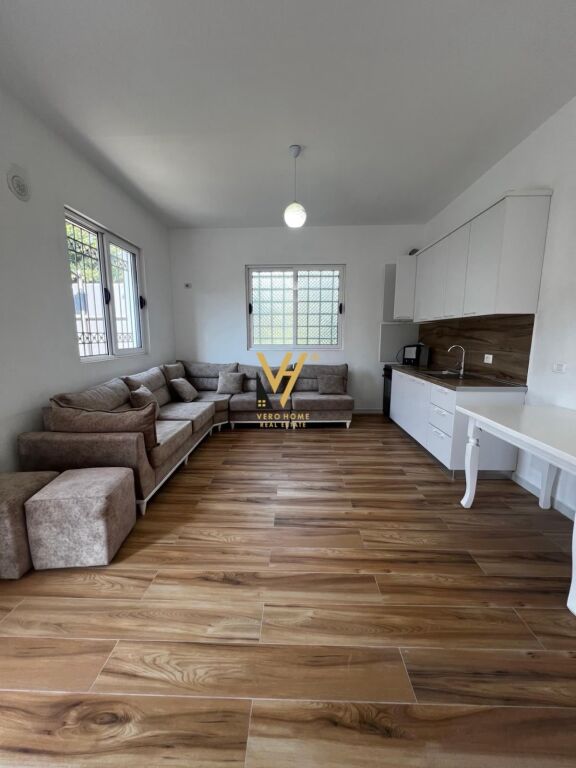 PRIVATE HOUSE FOR RENT IN PASKUQAN 50,000 LEKE