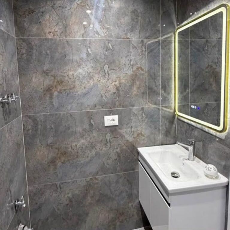 VENDESI 3 APPARTAMENTI 1+1 – VIA NAIM FRASHËRI, VICINO MOZAIK