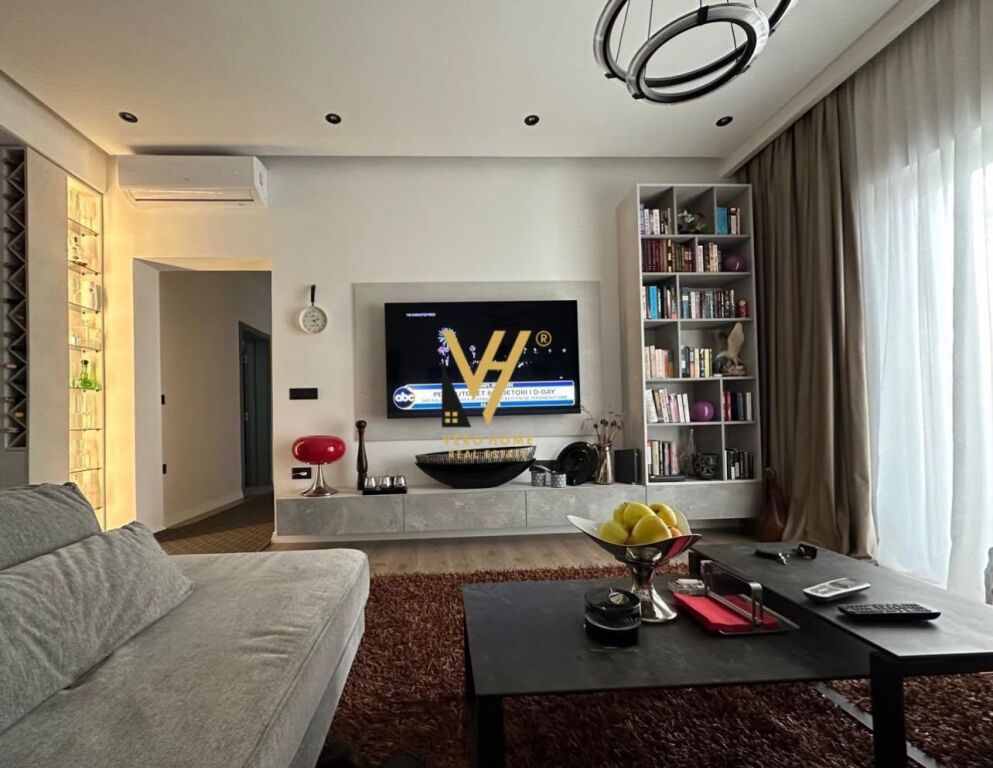 FOR SALE 2-STORY VILLA IN SHKOZE 65,000,000 LEKE