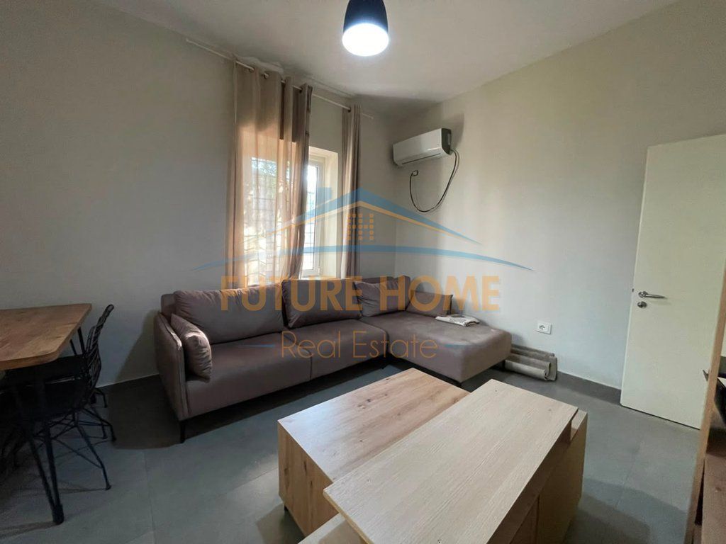 In vendita, Appartamento 2+1, Scuola Unita, Tirana