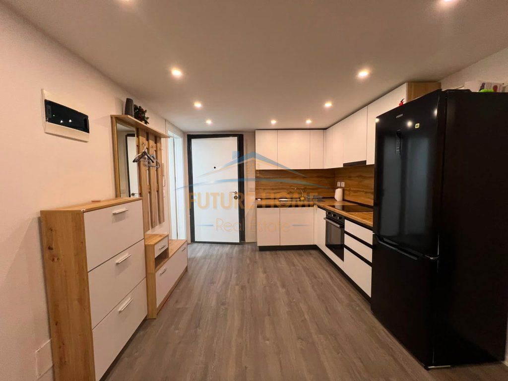 Vendesi Duplex 2+1+2, Complesso Golden Park 3