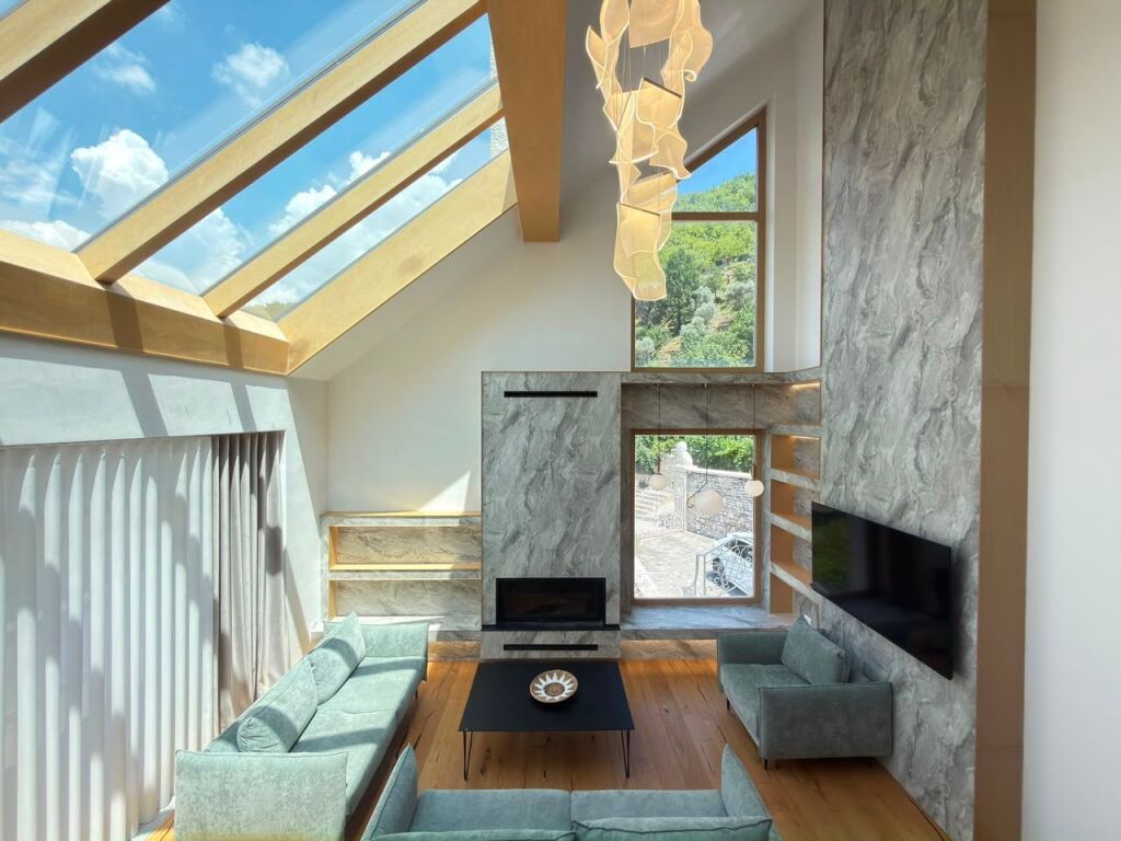 🏡 *Vilë Luksoze Moderne me Qira – Petrelë*