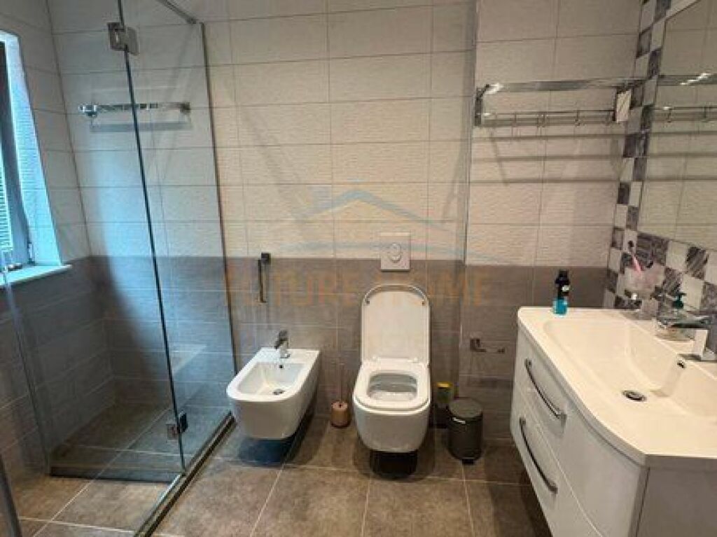 Rent, Apartment 2+1 + Parking Spot, Jean D'Ark Boulevard, Tirana