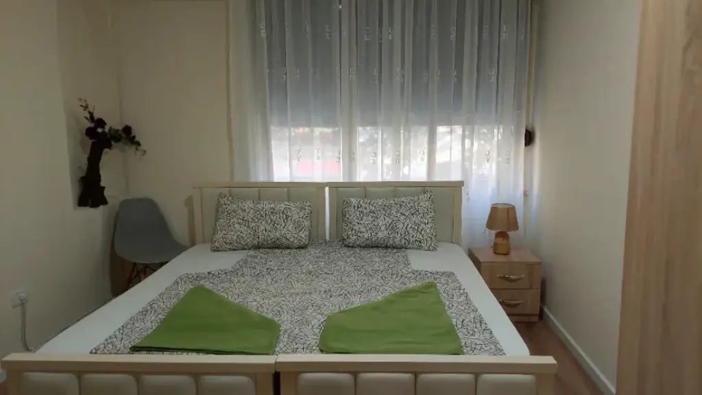 Rent | Shtëpi private 1 + 1 | Rruga Myslym Shyri | 600 €/month