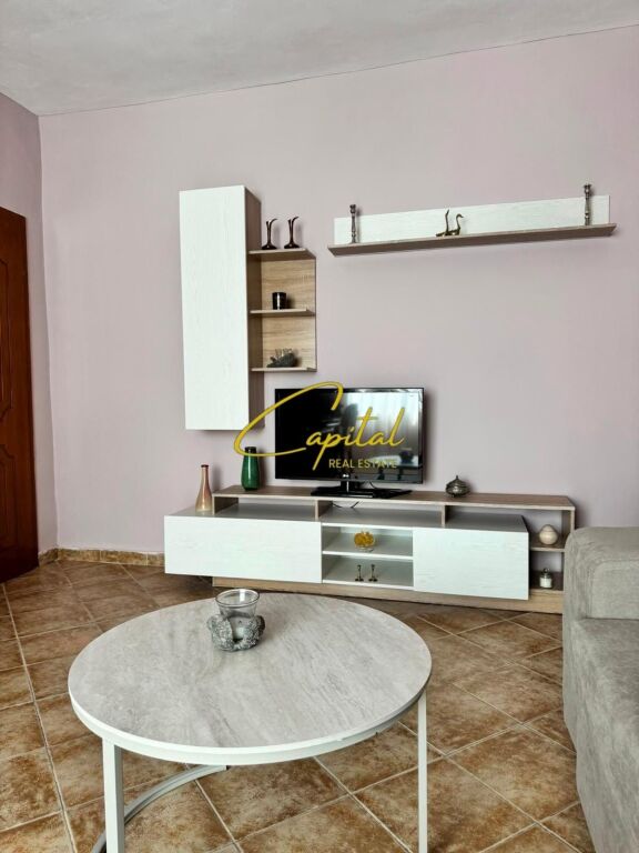 APARTAMENT ME QIRA 1+1 XHAMLLIKU 450 EURO