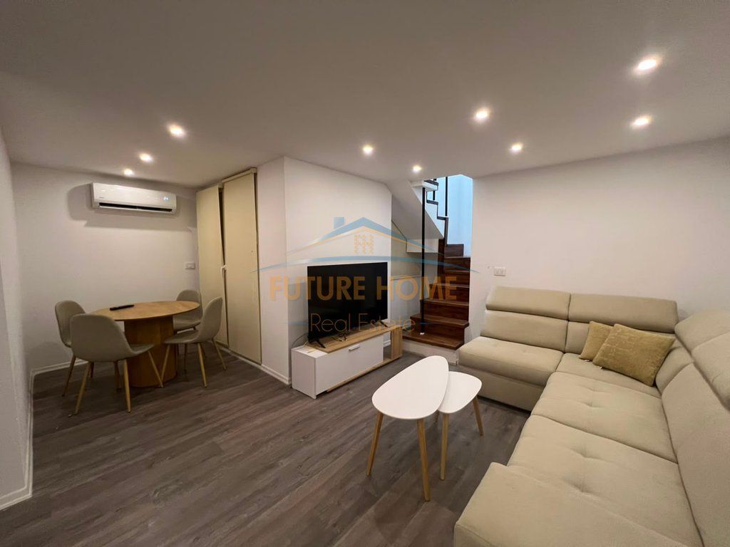 Vendesi Duplex 2+1+2, Complesso Golden Park 3