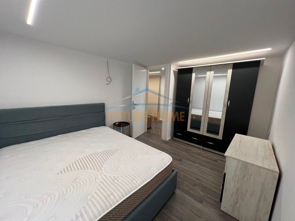 Vendesi Duplex 2+1+2, Complesso Golden Park 3