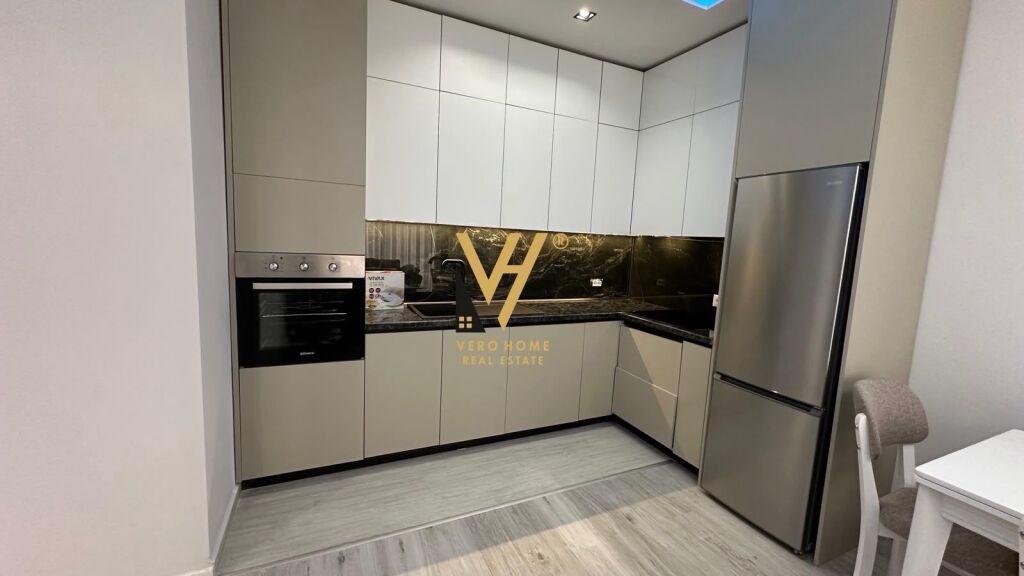 APARTMENT 1+1+BLK FOR RENT NEAR SHKOLLA E KUQE 700 EURO