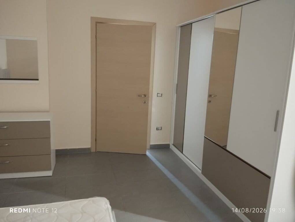 🏢Kinostudio,prane Ministrise se Kultures jepet me qera apartament 1+1,i sapo mobiluar.600Euro