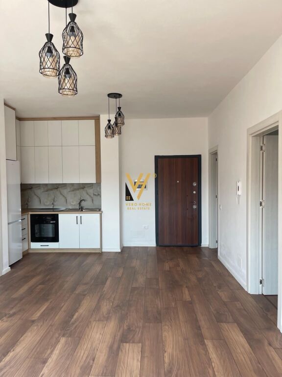 JEPET APARTAMENT 2+1+2+BLK ME QIRA NE PASKUQAN 45.000 LEKE