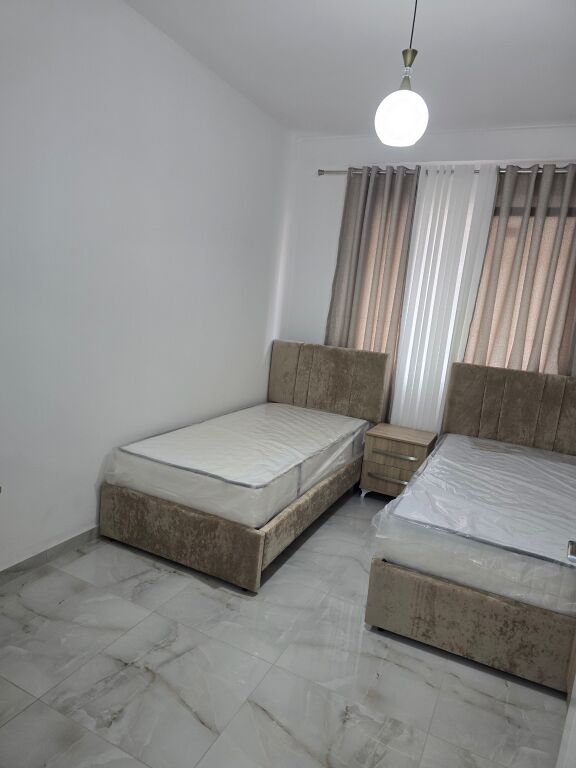 JEPET ME QERA APARTAMENT NË TIRAN