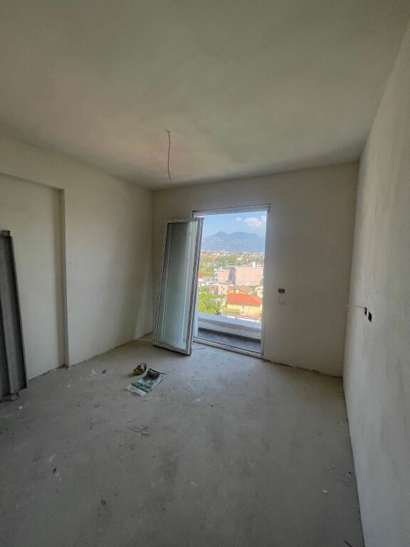 Shitet apartamente 1+1 dhe 2+1 tek Univers city