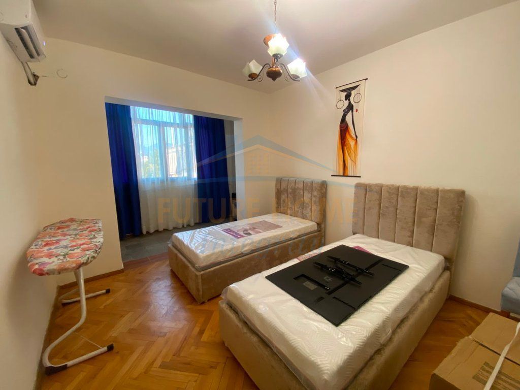 Affitto, Appartamento 2+1, Via Elbasan, Tirana.